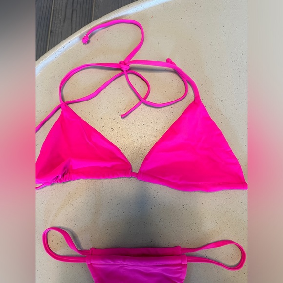 FUSIA BIKINI - Picture 2 of 4